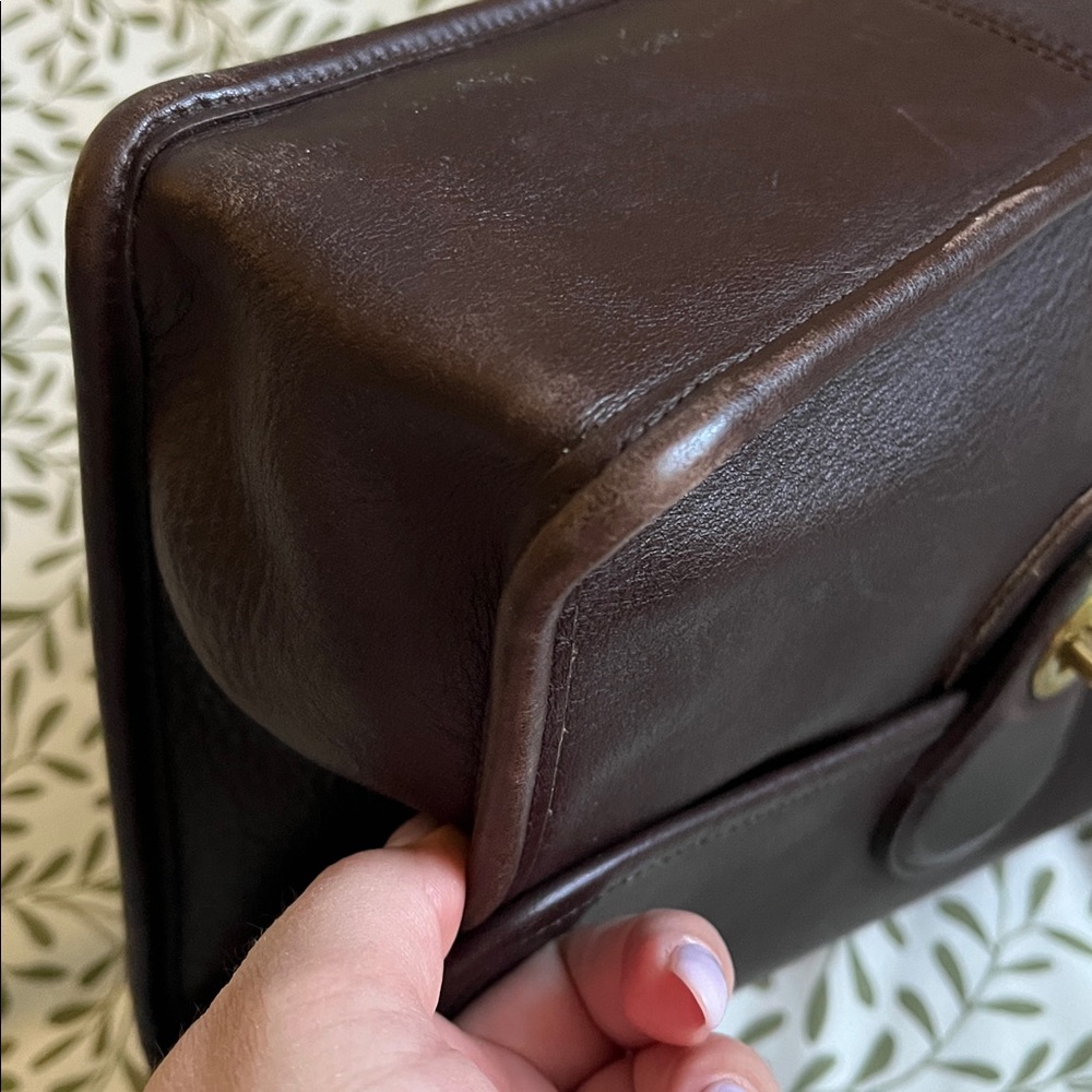 Vintage Coach Willis Top Leather Satchel - Picture 5 of 13